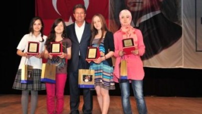 Büşranur Eker ve Ece Güler ilk üçe girdiler.