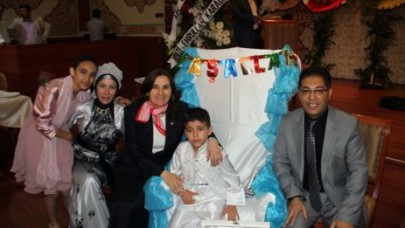 KARAKOÇ AİLESİNİN MUTLU GÜNÜ