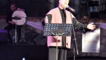 Kandile Özel Festival konserinde Ahmet Özhan Sahne Aldı…