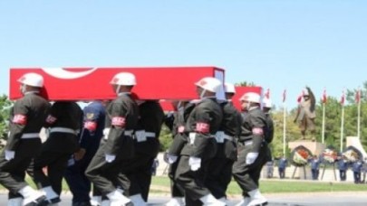 Şehit pilotlarımızın son yolculuğu