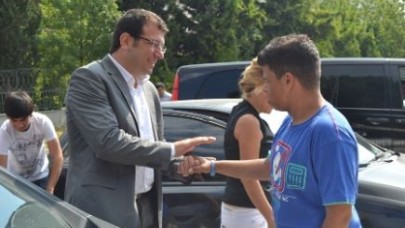 ENGELLİ ÖĞRENCİLERLE KAHVALTIDA BULUŞTU.