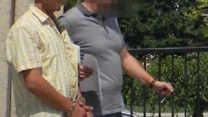 Cami Tuvaletinde Taciz!