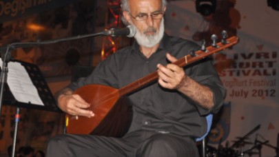 YEREL SESLERLE COŞKU ARTARAK SÜRÜYOR.