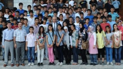 Batman ve Mardinli çocuklara Vali şefkati