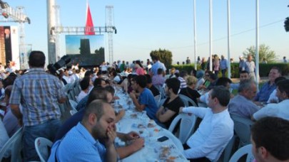 ÇANAKKALE'DE İFTAR...