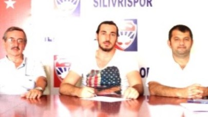 SİLİVRİSPOR TRANSFERE DOYMUYOR!