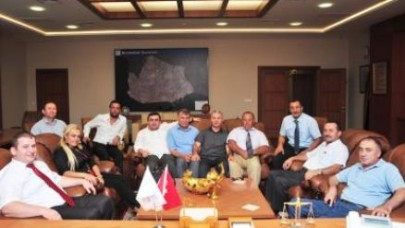 AYVA’DAN BAŞKAN UZUN’A ZİYARET