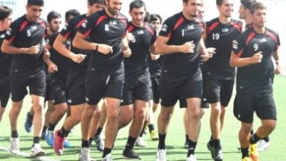 Y.ESENYURT SEZONU AÇTI