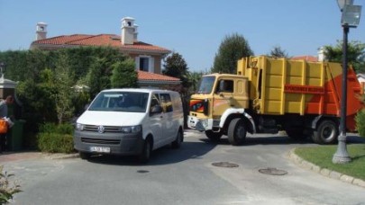 Çöpcüler yasak park yapanlardan şikayetci