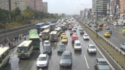 Dikkat! İstanbul'da Bazı Yollar Kapalı