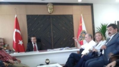 CHP Başakşehir çıkartması