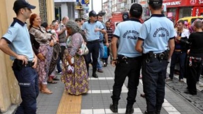 Gözaltına Alınınca Nezarete Pislediler