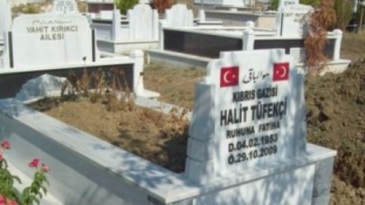IŞIKLAR GAZİ MEZARLARINI YAPTIRDI