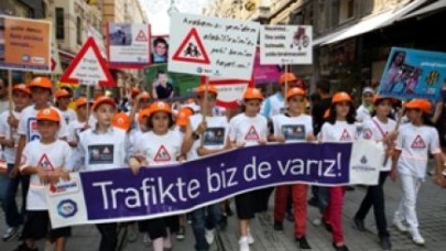 Şoför amca, trafikte biz de varız