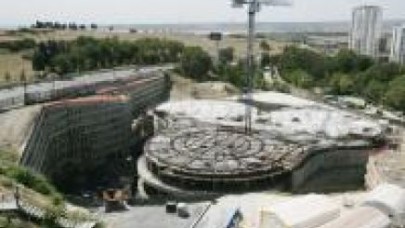 Yeşil Kamu Binası Küçükçekmece'de