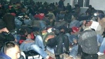 Askerler böyle bekletiliyor