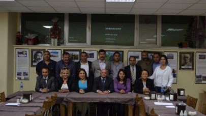 Ardahan Kültürevinden dev panel