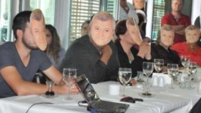 Tuncay Özkan Eskişehir'deydi