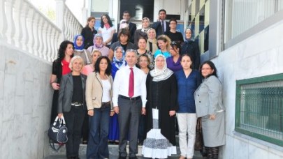 Kadınlara çalışmalarını anlattı