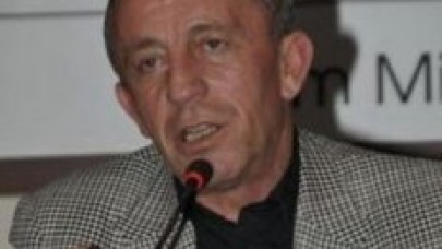 Ağaoğlu'ndan ucuz konut uyarısı