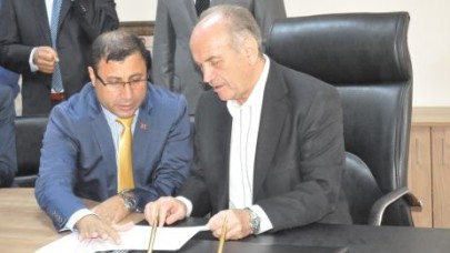 Topbaş, Silivri’deki şantiyeleri denetledi