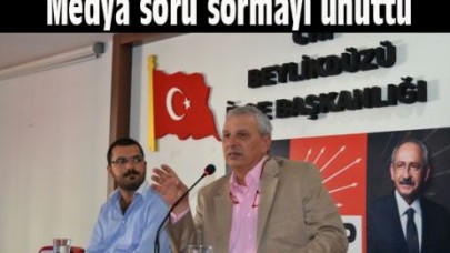 Medya soru sormayı unuttu