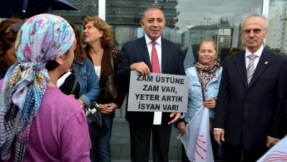 Gürsel Tekin 3. Bölgede