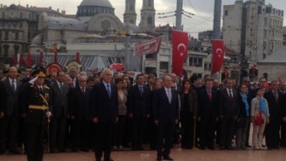Cumhuriyet Bayramı kutlamaları Taksim`de başladı