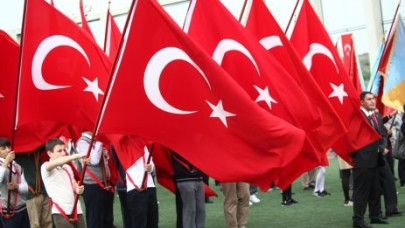 Küçükçekmece’de 89. Yıla coşkulu kutlama