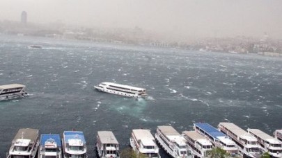 Deniz ulaşımına lodos engeli