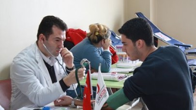 İSTANBUL AREL ÜNİVERSİTESİ VE KIZILAY’IN ANLAMLI İŞBİRLİĞİ