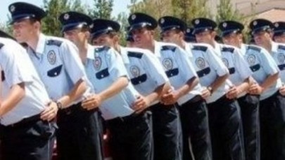 İmam hatipli polis tartışması