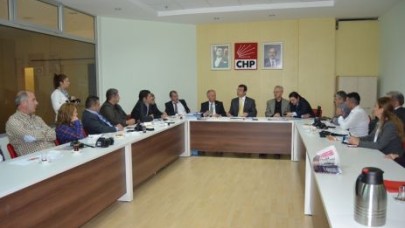 Ellerini nereye atıyorlarsa kurutuyorlar!