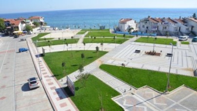 Gümüşyaka sahili ışıl ışıl oldu