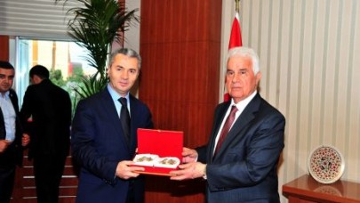 DERVİŞ EROĞLU BEYLİKDÜZÜ’NÜ ZİYARET ETTİ