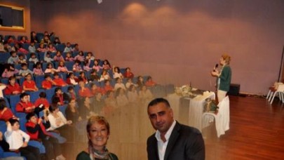 AKM'de Kitap Rüzgarı...