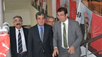 Siyaset yürek ve akıl işidir