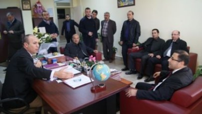 AK PARTİDE ERKEN MESAİ