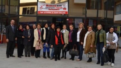 ‘Kadını ileriye taşıyacak olan yine kadındır’