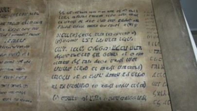 1900 Yıllık Tevrat'ı Polise Sattılar!