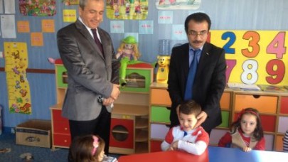 Yurdakul'dan Gökcan Kolejine ziyaret