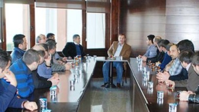 Kadıoğlu, kuaförleri dinledi