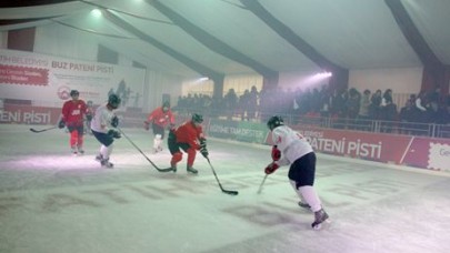 GERİ DÖNÜŞÜME "BUZLU" DESTEK