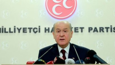 Bahçeli'den Zehir Zemberek Sözler