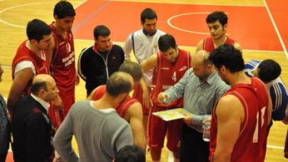 B.çekmece’nin Devleri Avrupa’yı Yendi