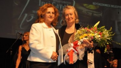 Akm’de İnci Çayırlı Rüzgarı Esti…