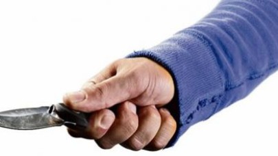 Sevgilisinin kalbinden bıçakladı