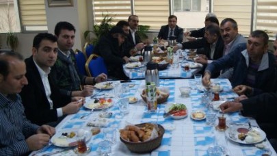 KUŞÇULAR DERNEĞİ AK PARTİDE