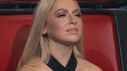 Hadise'nin Göğüsleri Alay Konusu Oldu