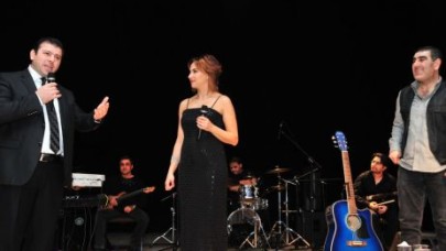 Eda – Metin Özülkü ile müzik keyfi